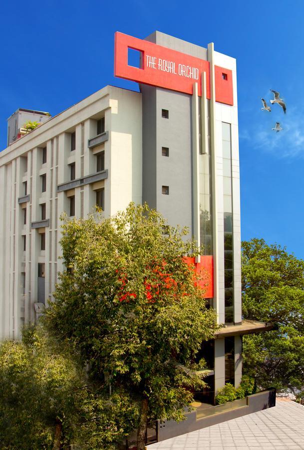 The Royal Orchid Hotel, Chembur Bombay Esterno foto